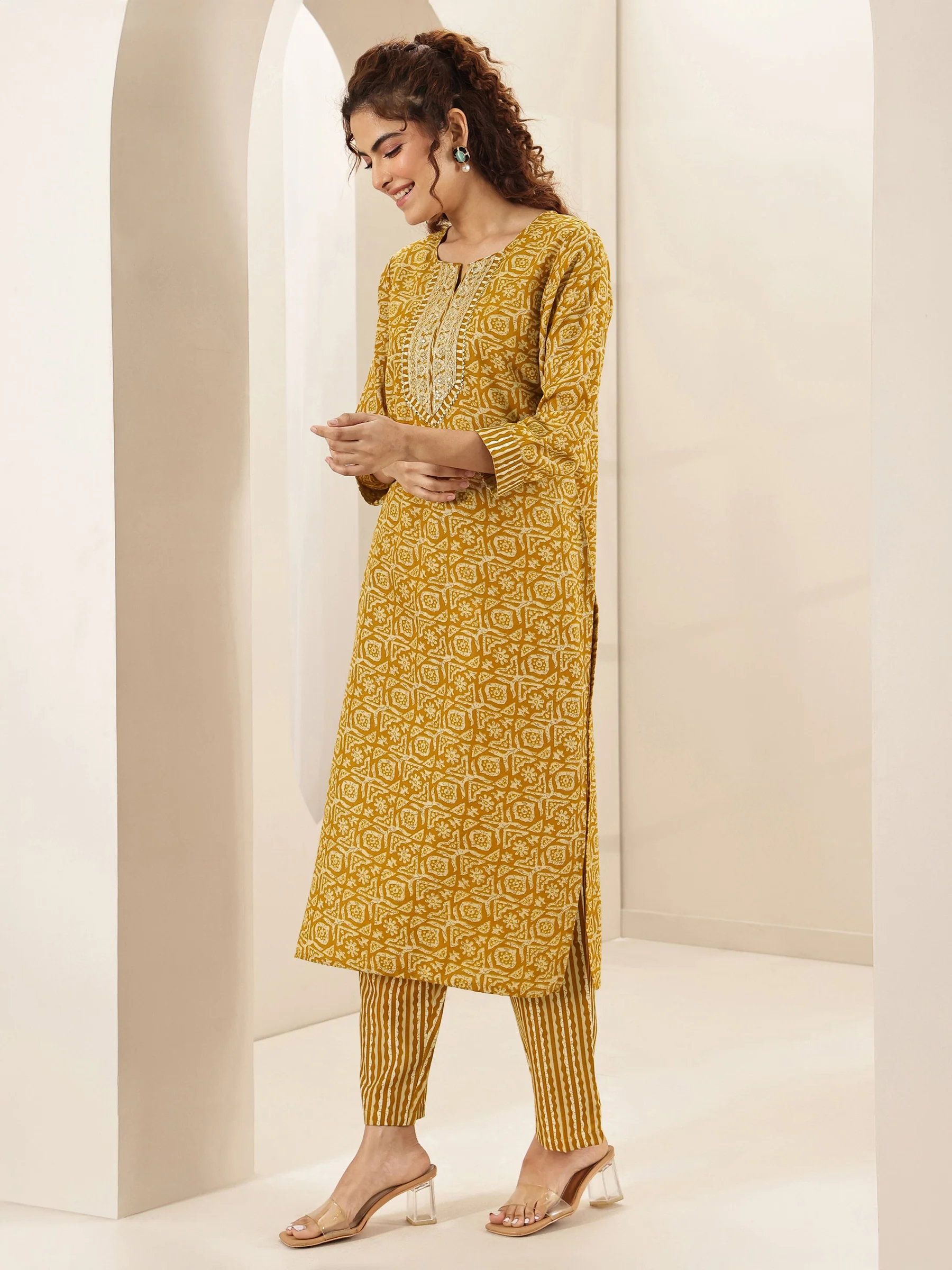 Mustard Printed Cotton Blend Straight Suit Sets With Dupatta - Image 2